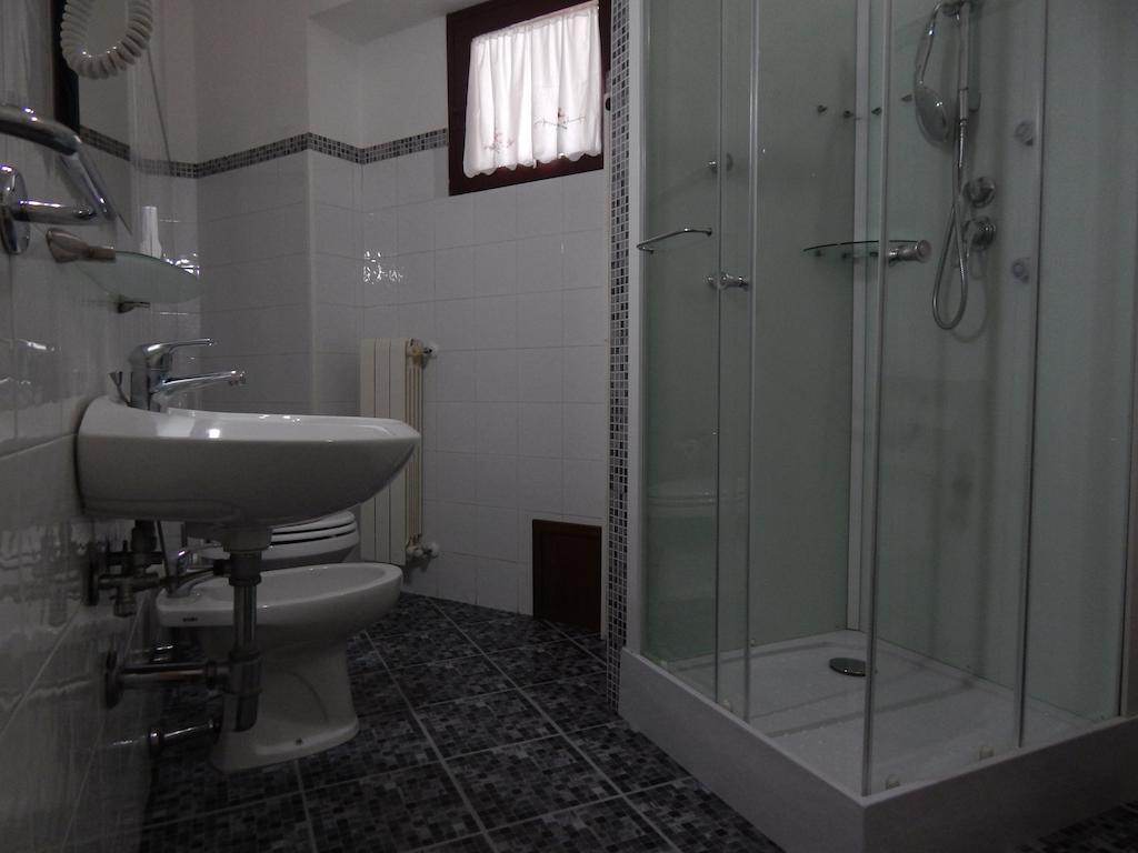 Hotel Il Platano Ottana ห้อง รูปภาพ